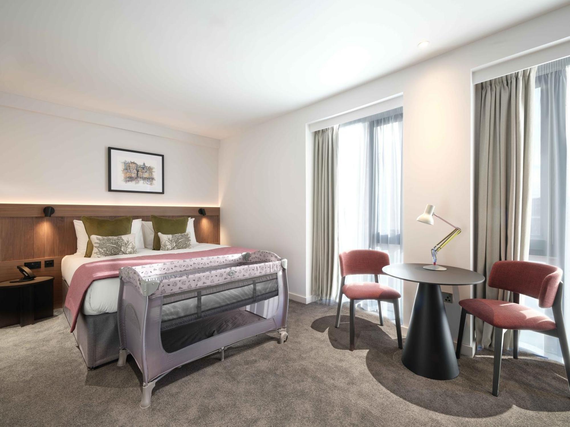 מלון The Resident Edinburgh - Newly Open מראה חיצוני תמונה